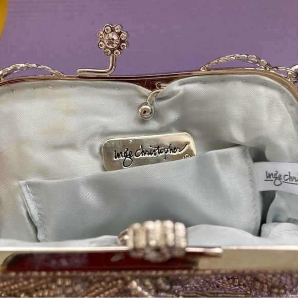 INGE CHRISTOPHER Beaded & Rhinestone Silver Metallic Convertible Clutch   8”x 7” - Picture 15 of 15